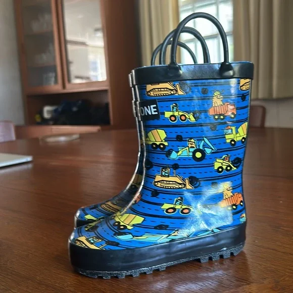 Lone Cone rain boots - Picture 4 of 5